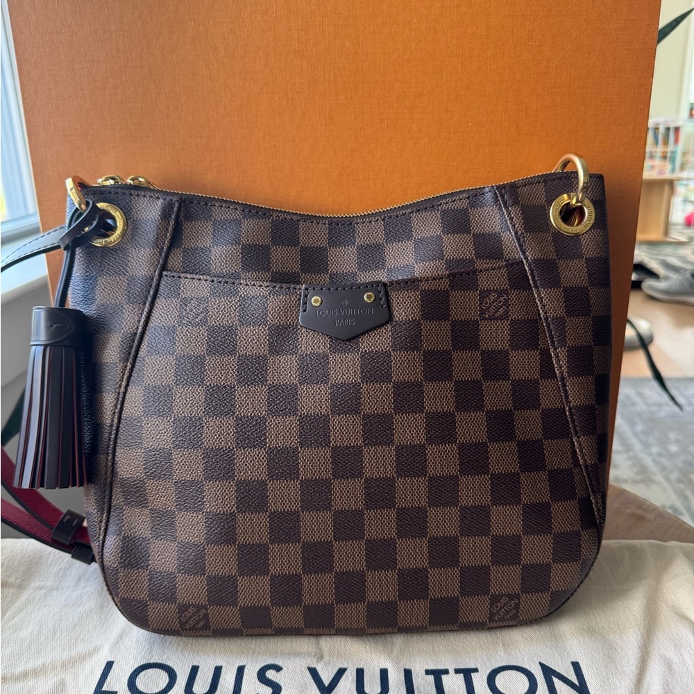Louis Vuitton Damier Ebene South Bank Besace